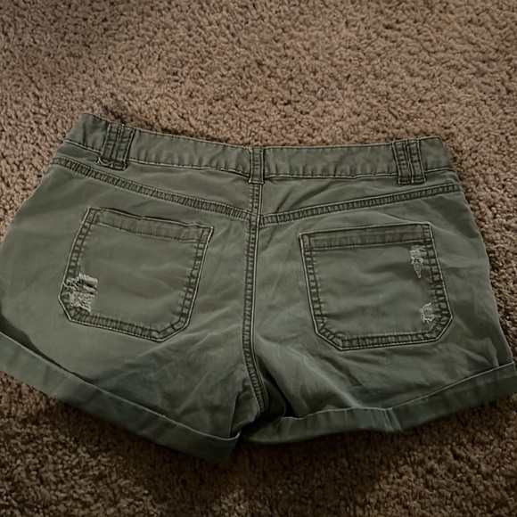 Mossimo Mid Rise Size 4 - Picture 2 of 2